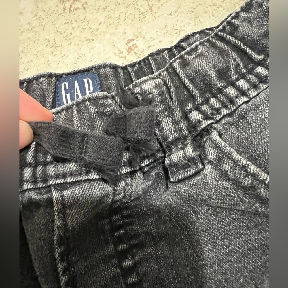GAP boys denim shorts bundle size M. Light was and black wash. - Picture 4 of 7